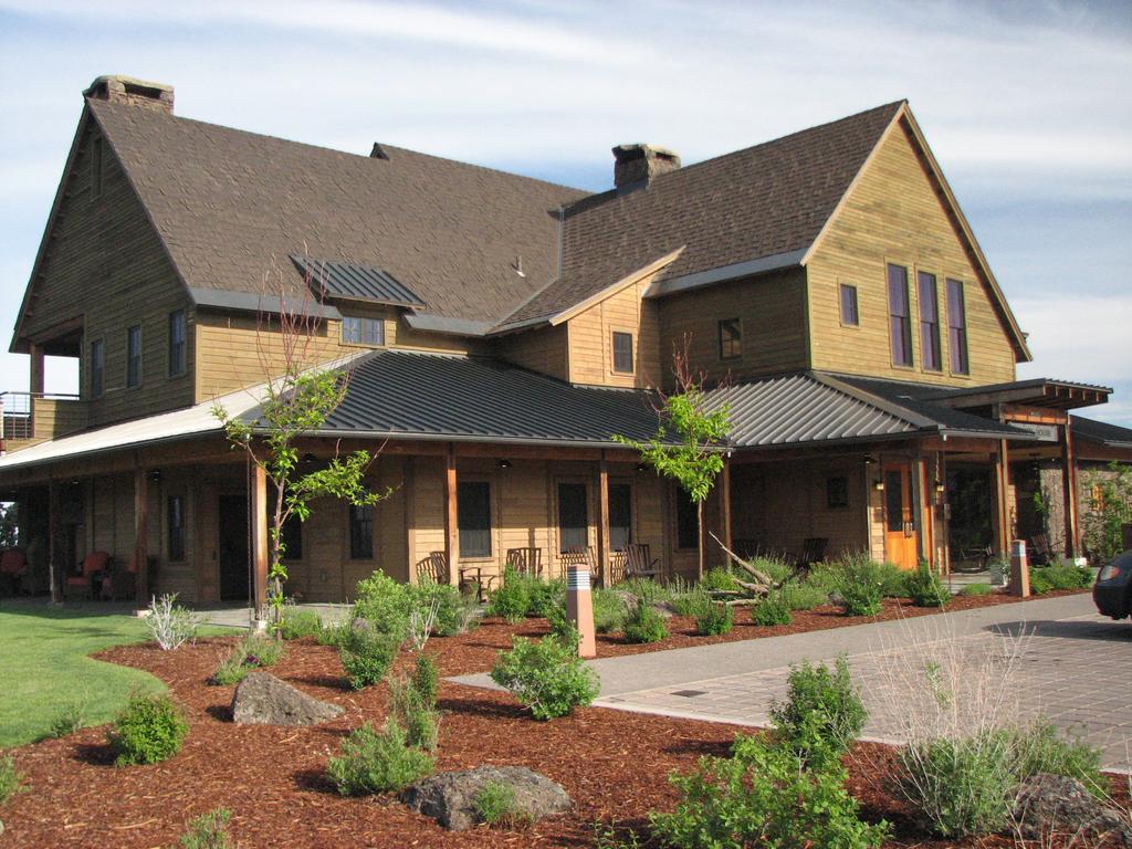 Отель Brasada Ranch Powell Butte Экстерьер фото